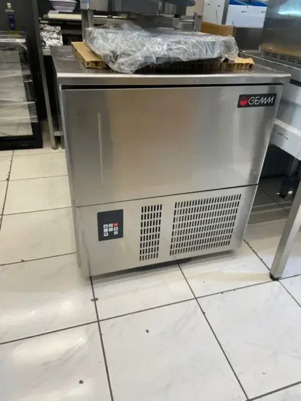 GEMM BLAST CHILLER 5 TRAYS BCB05 – Used (2)